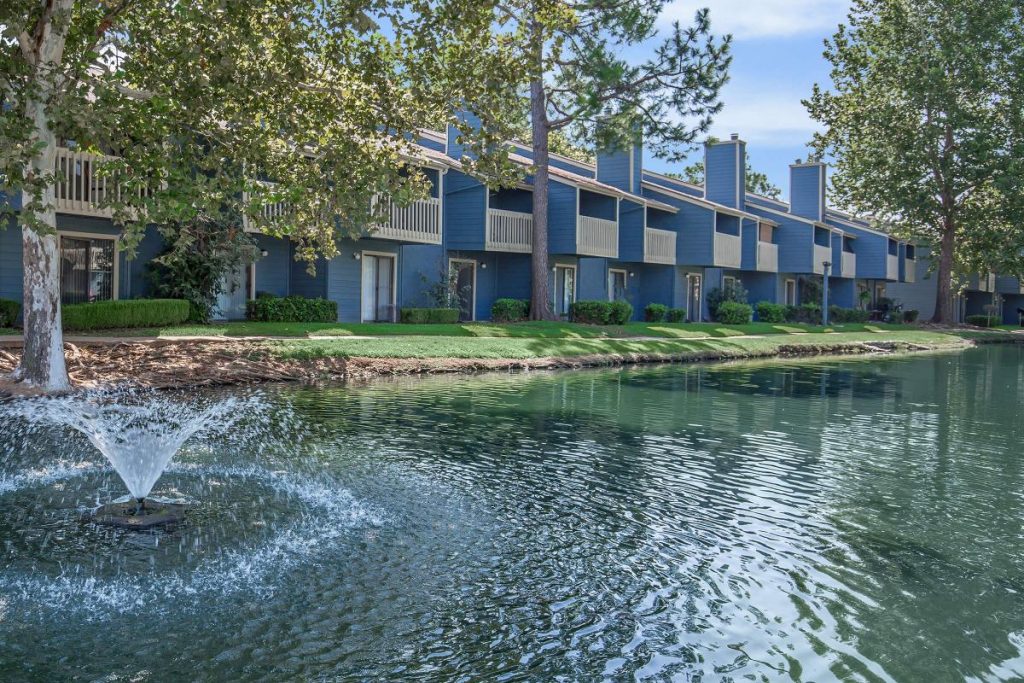 Sand Dollar on the River Apartments Oro Capital